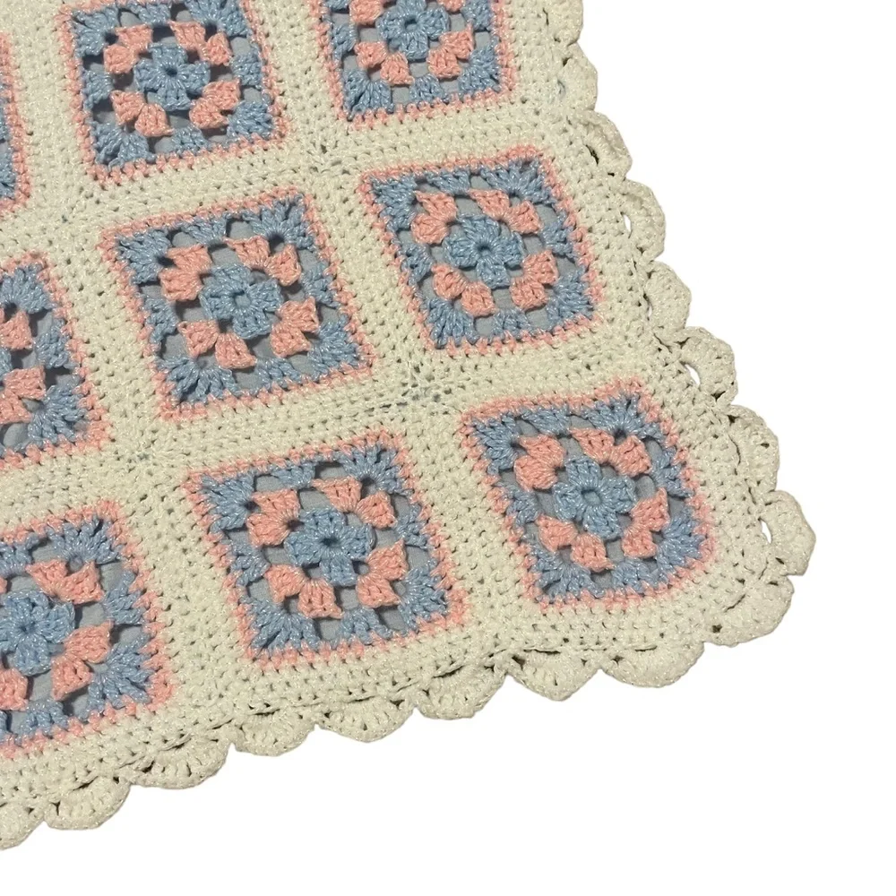 Vintage Handmade‎ Granny Square Crocheted Pastel Baby Blanket Afghan